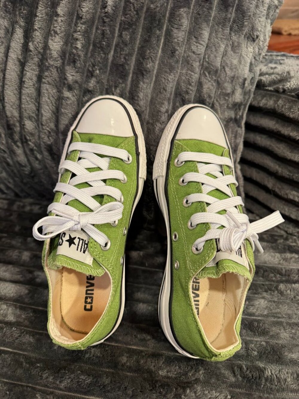 All Star Converse Sneakers. Size 5